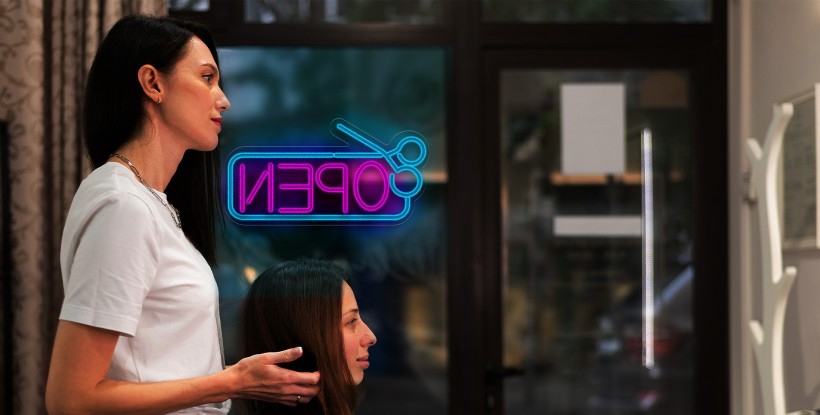 Neón Open Salón